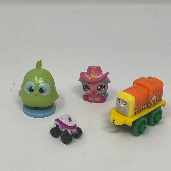 Mixed Lot of 17 small figures and toys - Picture 6 of 12